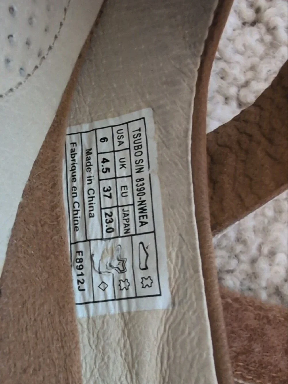 Tsubo Tan Crossover Strap Platform Mary Janes